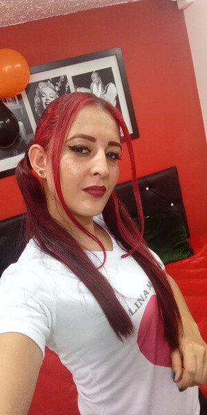 Artista QueenRedxxx Foto5