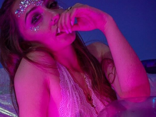 Foto de perfil de modelo de webcam de ALANNA_SILVER 