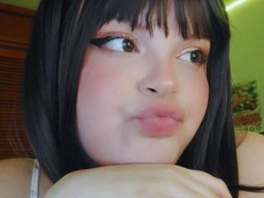 Foto de perfil de modelo de webcam de Kiralove18 