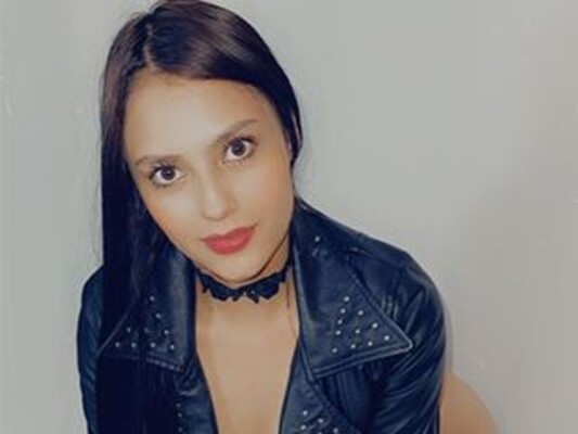 Foto de perfil de modelo de webcam de Sahara_Williams 