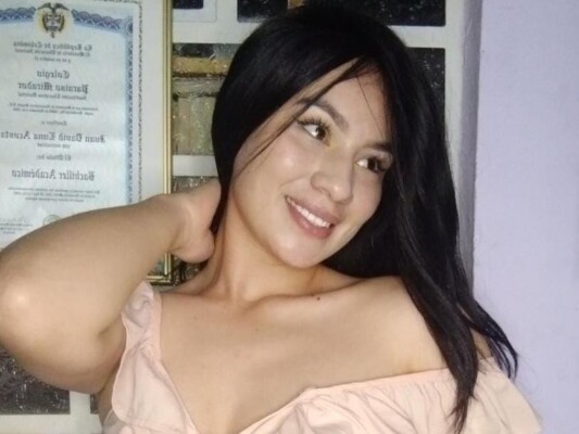 Image de profil du modèle de webcam dulcesabrinaXx