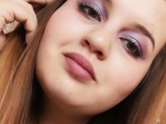 Image de profil du modèle de webcam LouiseGray
