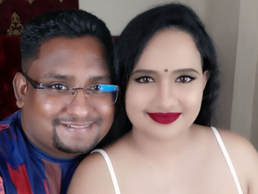 Foto de perfil de modelo de webcam de IndianCouplexxx 