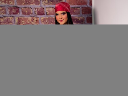 ManuelaMills profilbild på webbkameramodell 
