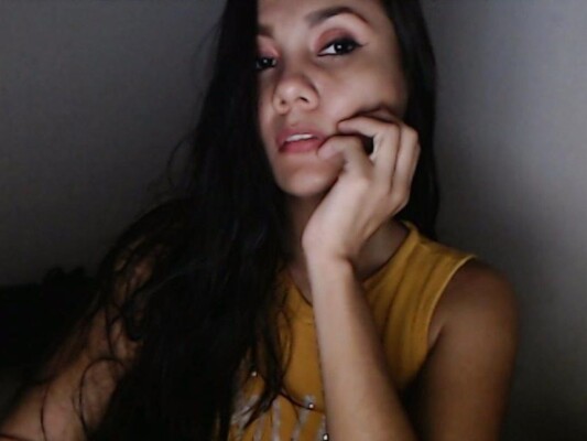 Foto de perfil de modelo de webcam de LauraTasty 