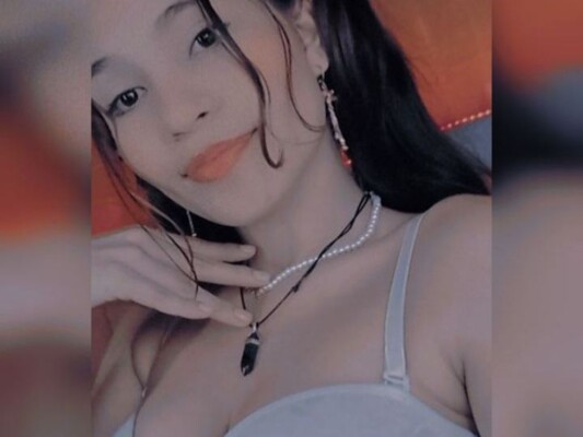 StefaniaMilan profilbild på webbkameramodell 