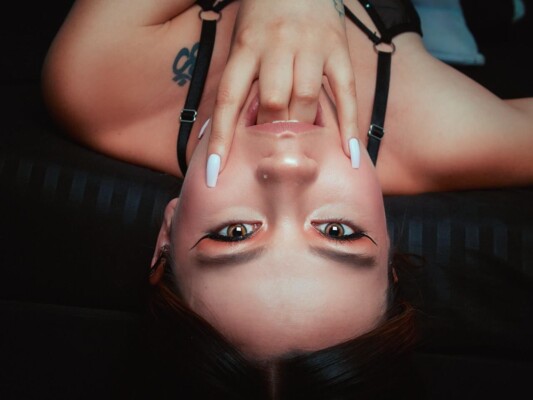 LisanaPresthon profielfoto van cam model 