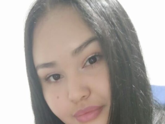 Foto de perfil de modelo de webcam de camilaaranzha 