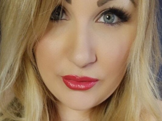 Foto de perfil de modelo de webcam de EroticElle 