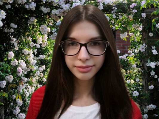 LillieFrench profilbild på webbkameramodell 