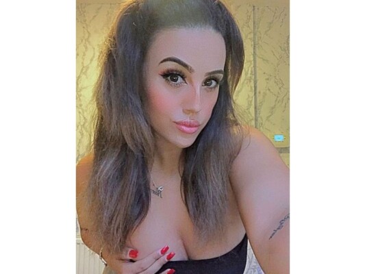 Foto de perfil de modelo de webcam de SassyZara 