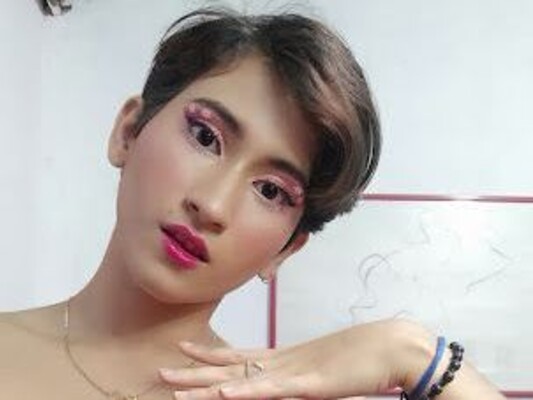 Imagen de perfil de modelo de cámara web de SamanthaSusana