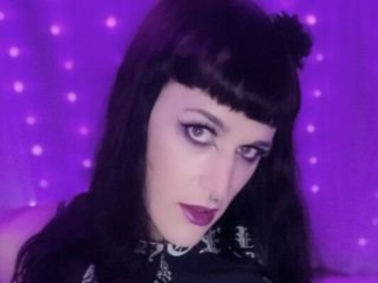Foto de perfil de modelo de webcam de MissZoeDeville 