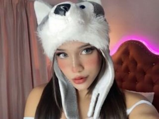 Foto de perfil de modelo de webcam de Emmaroussex 