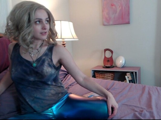 Foto de perfil de modelo de webcam de AmiraStarborne 