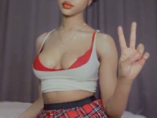 Foto de perfil de modelo de webcam de Lilaclive 