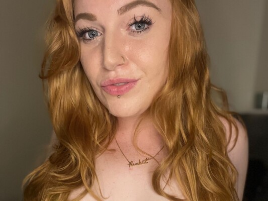 Foto de perfil de modelo de webcam de KatePlaysx 