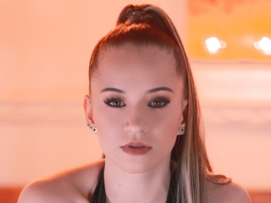 Image de profil du modèle de webcam Skinnygirl19
