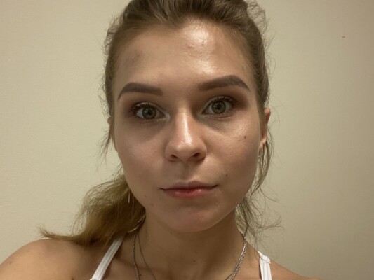 Foto de perfil de modelo de webcam de LoraxSKY 