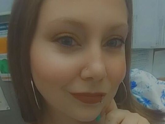 Image de profil du modèle de webcam AmazingAlessiaShow