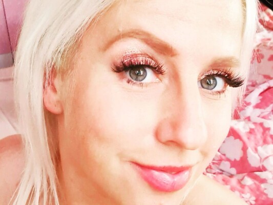 Foto de perfil de modelo de webcam de Hotmilfeva 