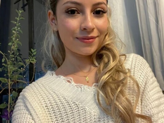 Foto de perfil de modelo de webcam de SashaHarrys 