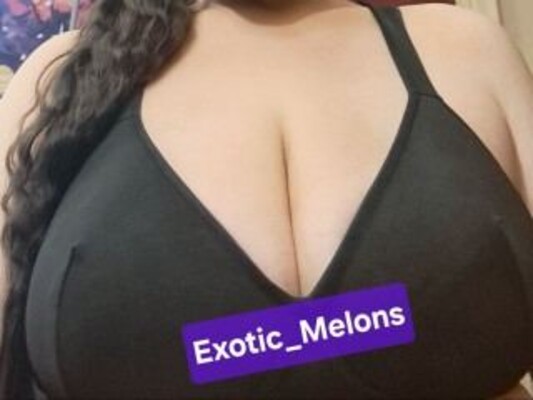 Image de profil du modèle de webcam Exotic_Melons