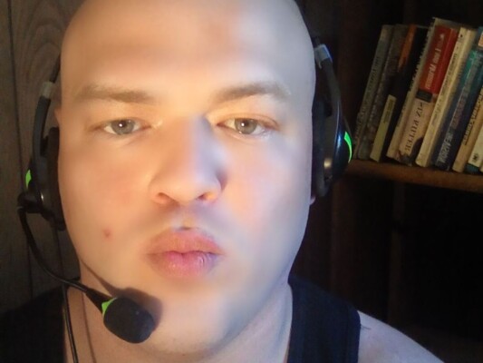 Foto de perfil de modelo de webcam de IntelligentHandsomeGuy 