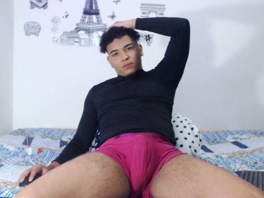 KEVINMARSHALLX cam model profile picture 