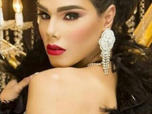 Foto de perfil de modelo de webcam de GabrielaHolmos18 