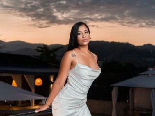 Foto de perfil de modelo de webcam de Victoriaregia 