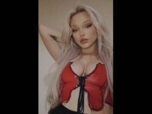 dirtyblondexo cam model profile picture 