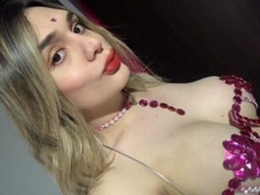 Foto de perfil de modelo de webcam de MelannyBigAss 