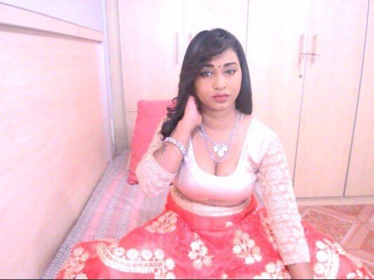 SpicyIndian18 profilbild på webbkameramodell 