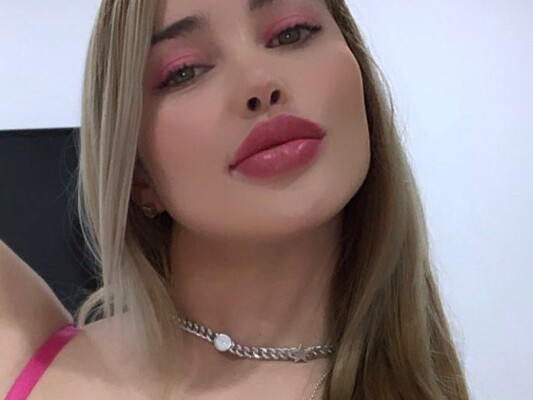 Image de profil du modèle de webcam barbiegirl25