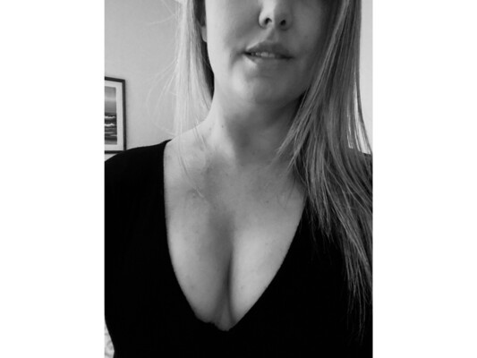 Foto de perfil de modelo de webcam de SummerKox 