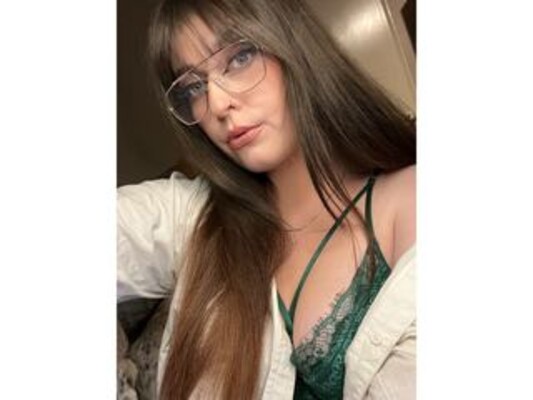 Foto de perfil de modelo de webcam de BellaAvyanna 