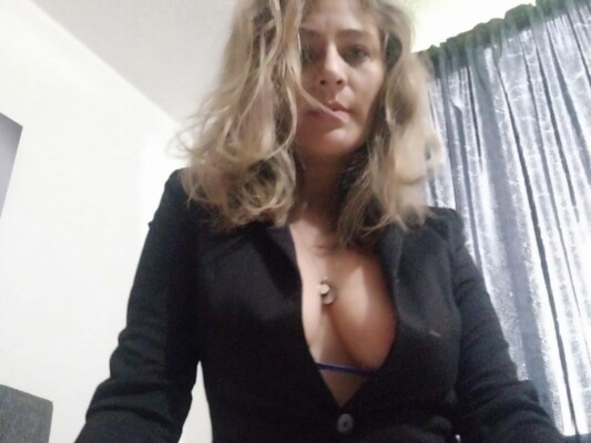 VictoriaSantanna profilbild på webbkameramodell 