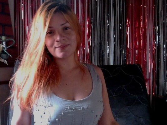 Foto de perfil de modelo de webcam de NaughtyCari69 