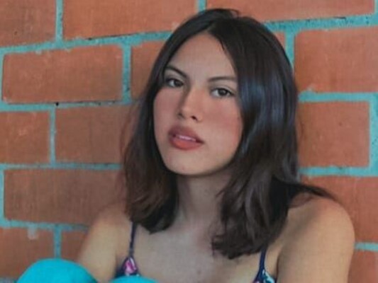 Foto de perfil de modelo de webcam de AlessiaBrooks 