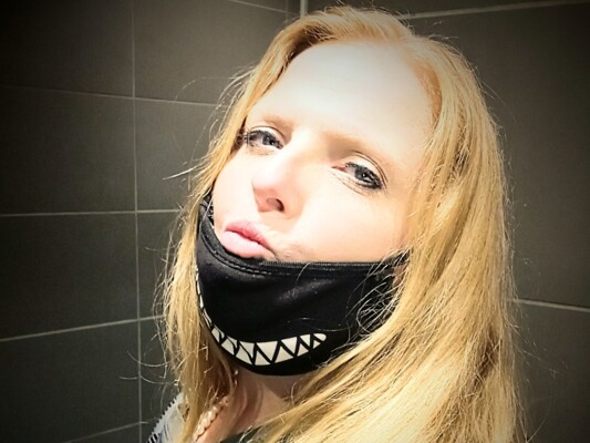 Foto de perfil de modelo de webcam de CarolineReid 