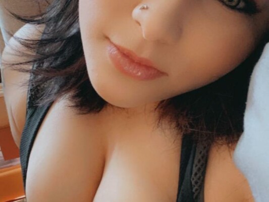 Image de profil du modèle de webcam BustyBoo88