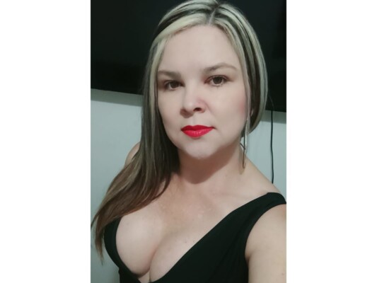 Foto de perfil de modelo de webcam de JeanineMendes 