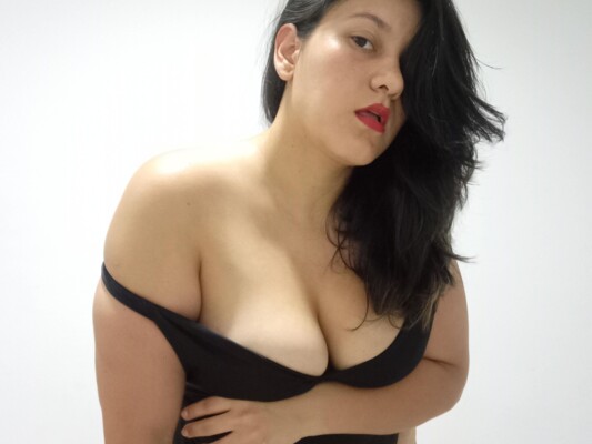 Image de profil du modèle de webcam IsabellaRous