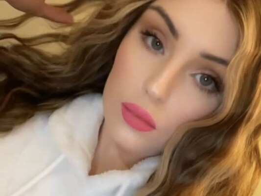 Foto de perfil de modelo de webcam de Sexylilly222 