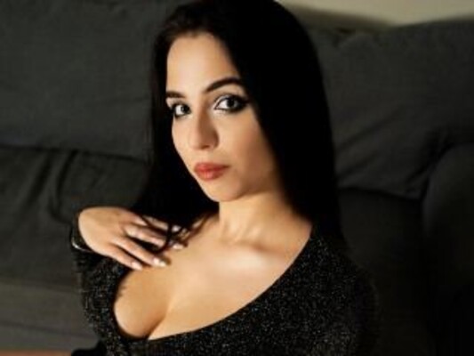 PollyLips cam model profile picture 