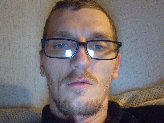 Foto de perfil de modelo de webcam de Geazy990 