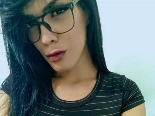 Image de profil du modèle de webcam sexyluna777
