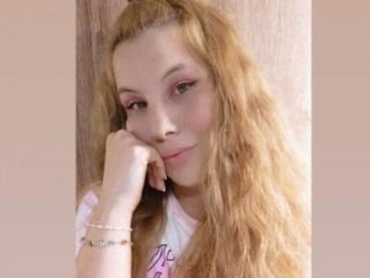 Image de profil du modèle de webcam Sophiesoto