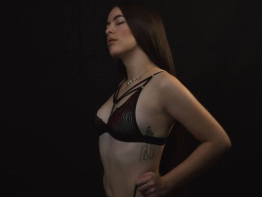 AliceSanzz immagine del profilo del modello di cam